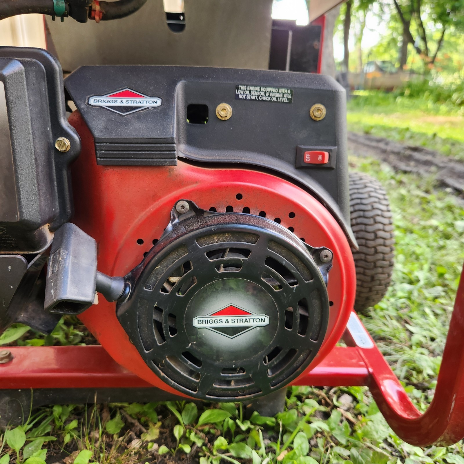 Coleman Powermate 5000 Generator 6250W 10HP Briggs & Stratton