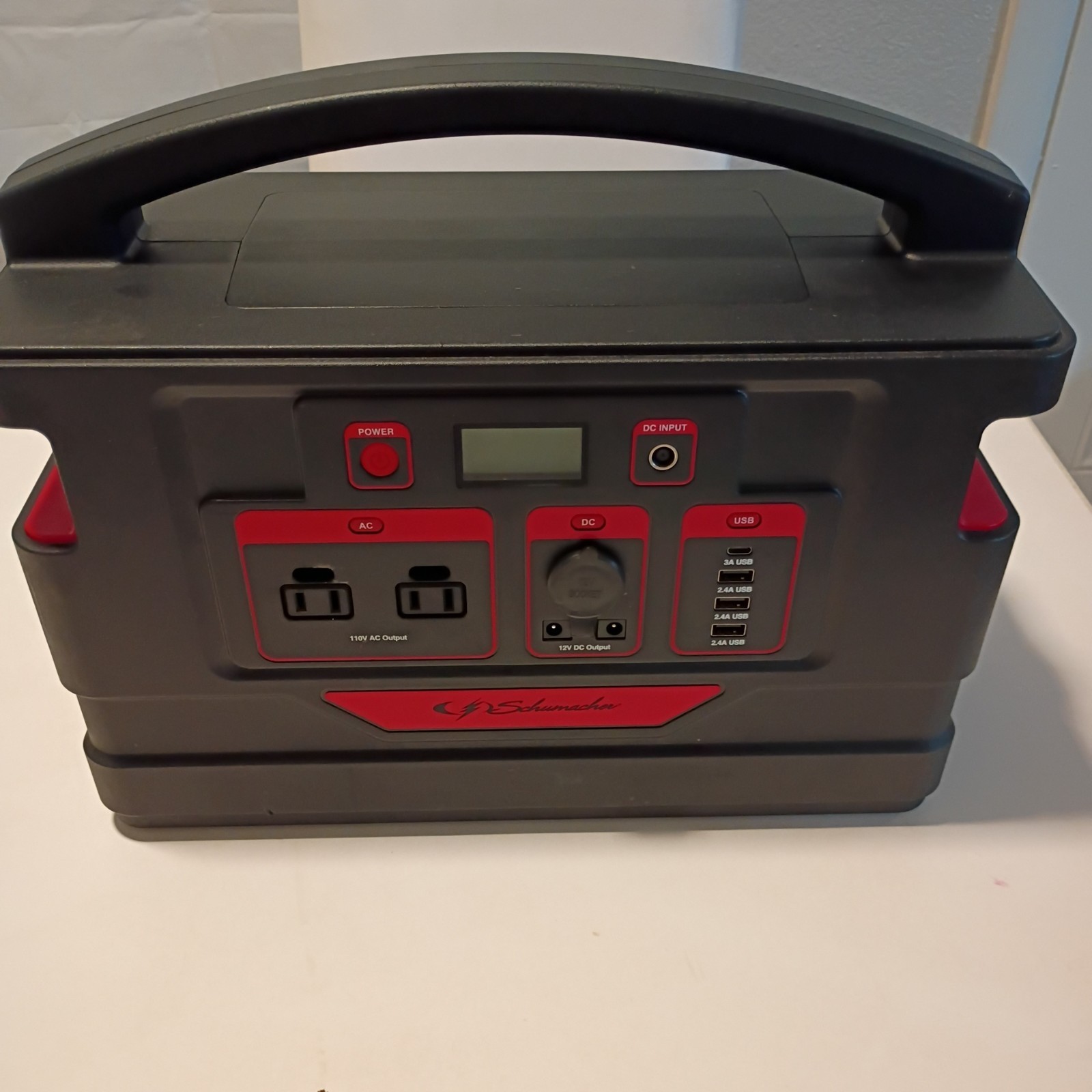 Schumacher SL1467 Electric Generator Portable Power 880W