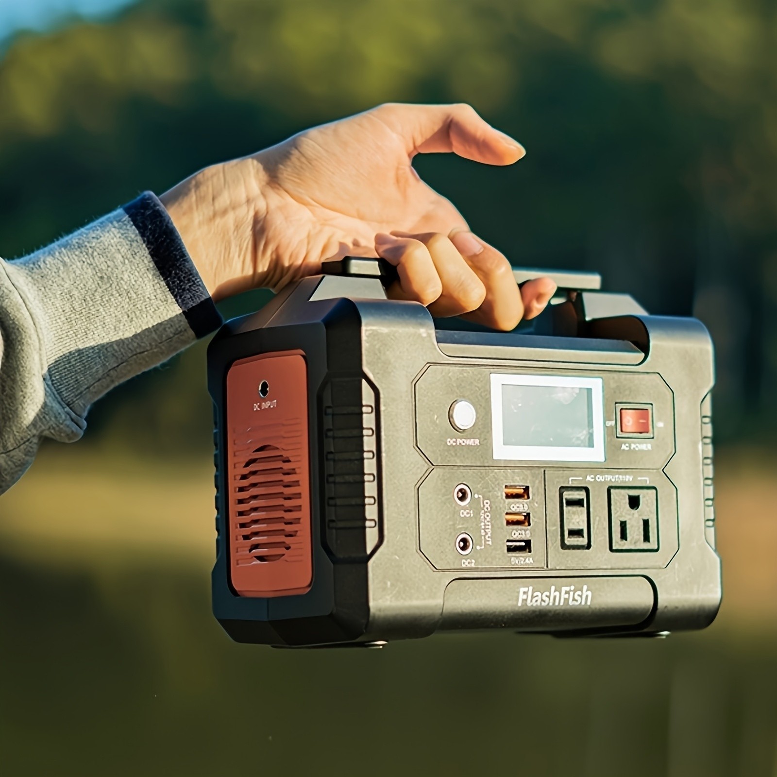 200W 151Wh Battery Power Generator Portable Power Station for Outdoor Travels
