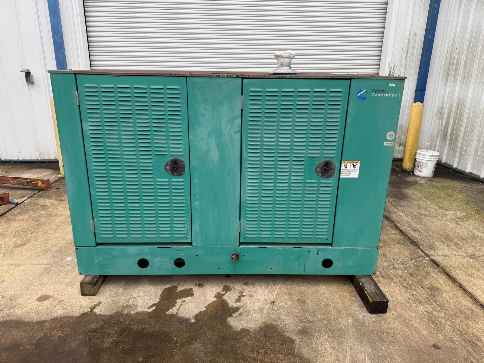 Cummins GGFD-5636372 liq. propane Generator 43.7 Volts: 120/240