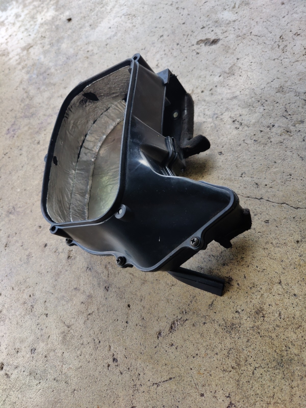 Pulsar Pg2000is Generator 2 Piece Muffler Cover And Screws Compatible Pg2300is