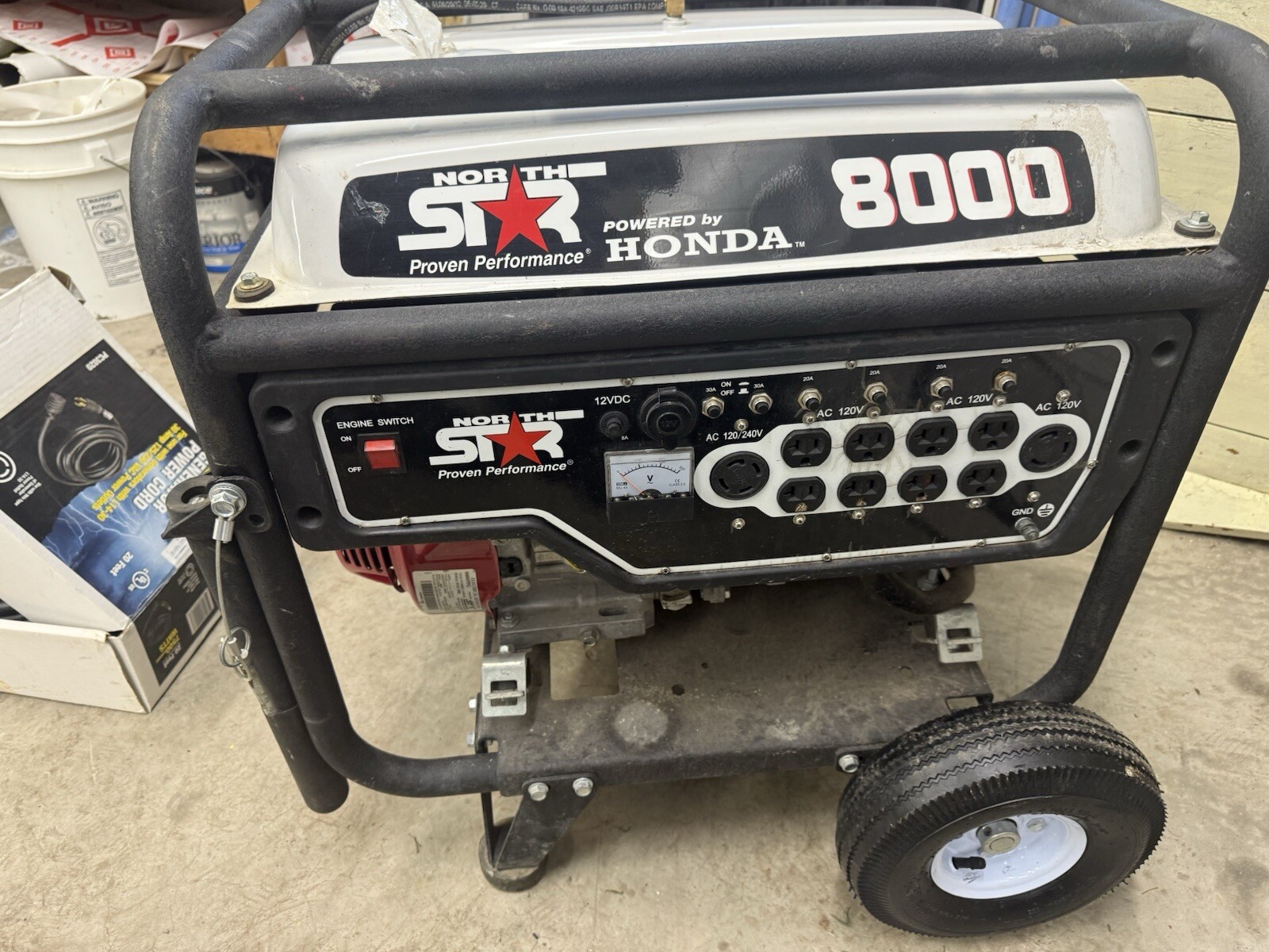 North Star 8000 240/120 30 Amp Generator