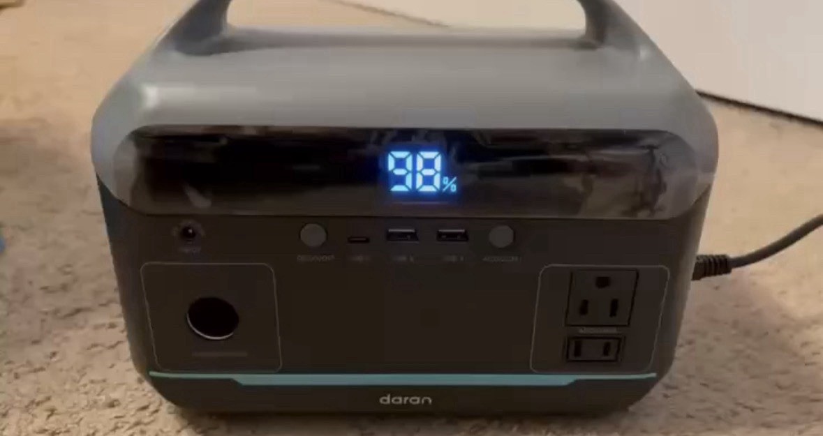 Daran Portable Lithium-Ion Power Generator, Gray/Black, 12V & 120V UN3480