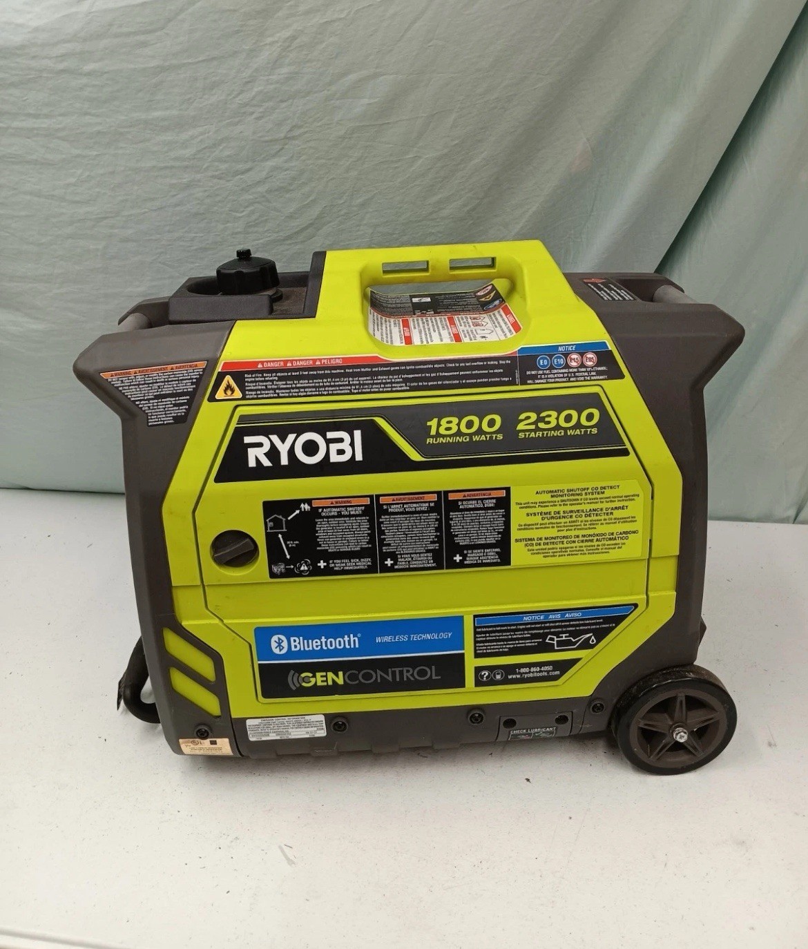 ✅Ryobi RYi2322VNM 2300W Recoil Start Bluetooth Gasoline Generator