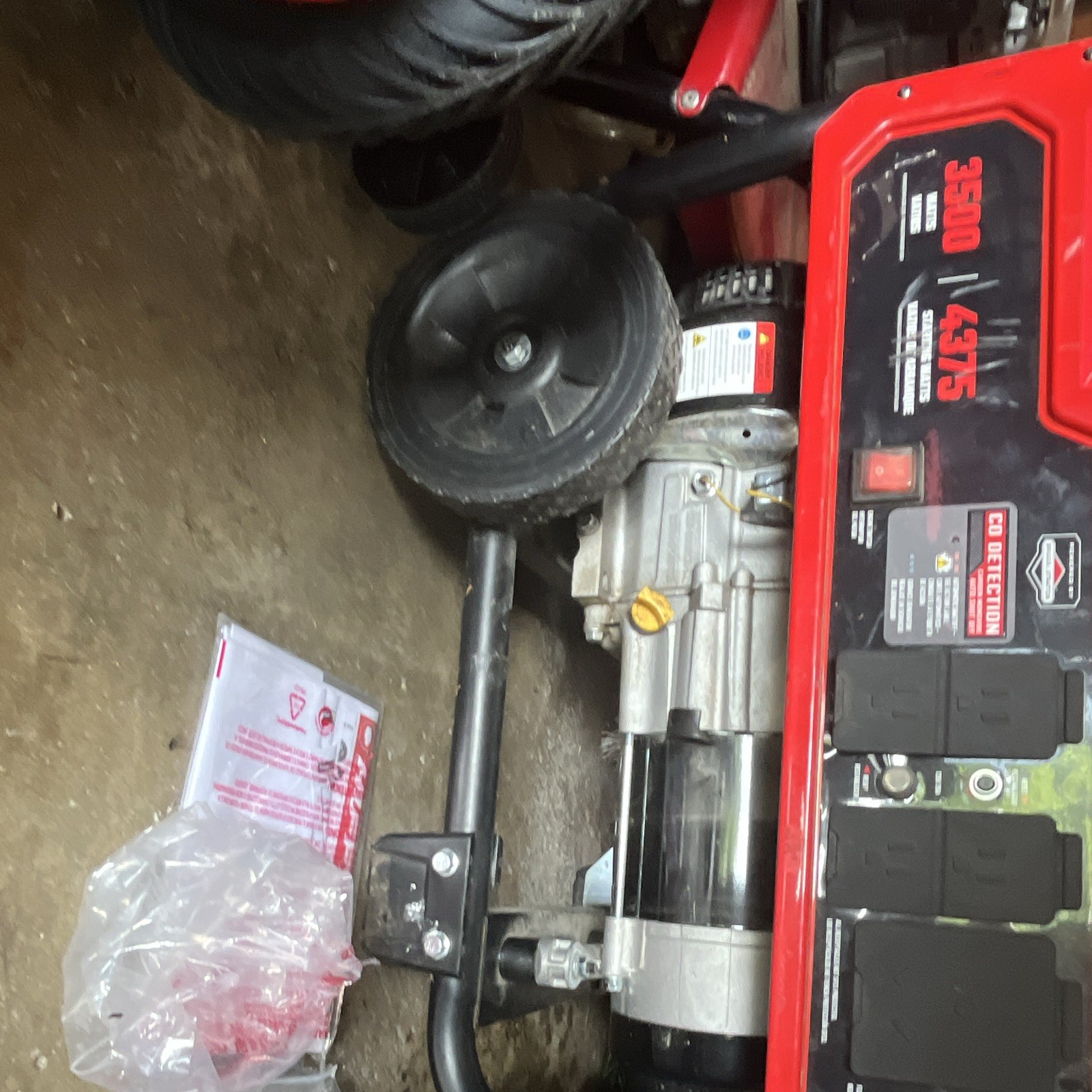 Craftsman 3500/4375 Portable Power Generator 3500W/4375W Red/Black