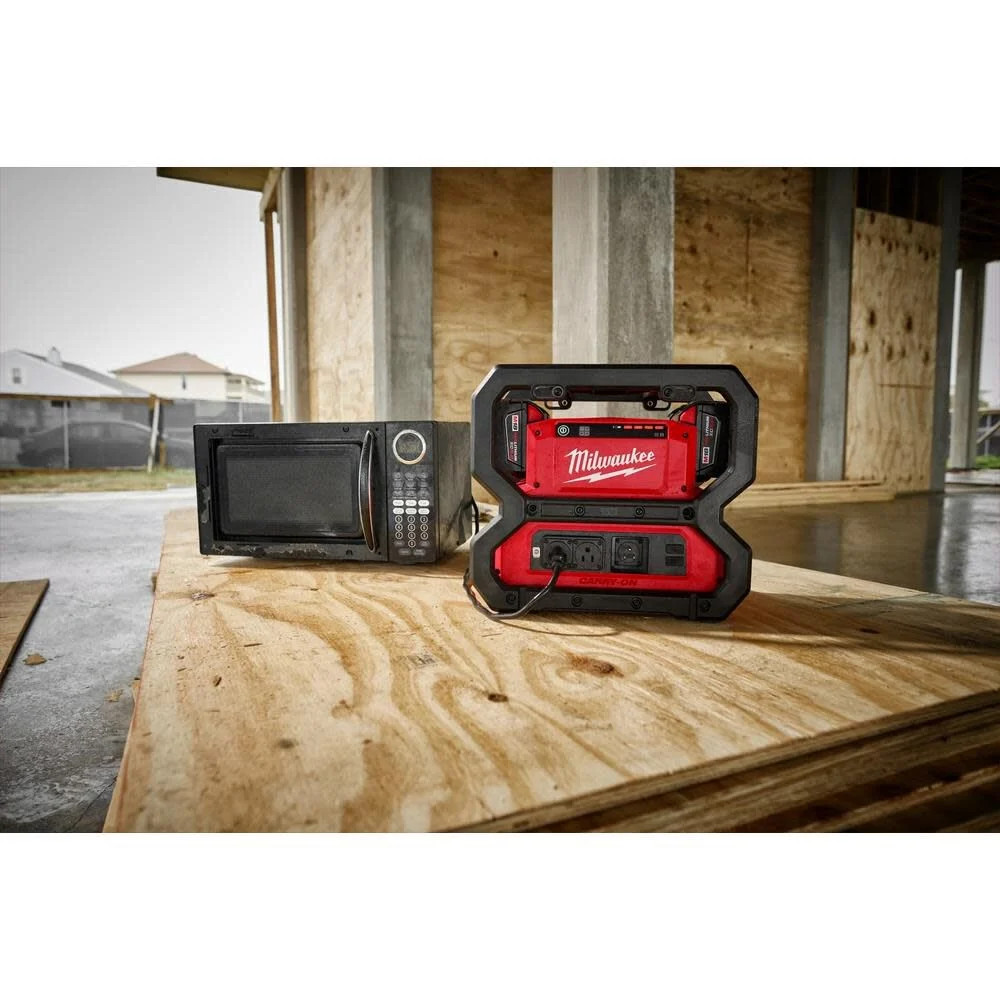 Milwaukee M18 Carry On 3600W/1800W Power Supply (Bare Tool)