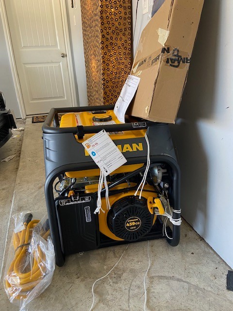 Firman Hybrid 9400 / 7500 – Watt Dual fuel Portable Generator Set never used