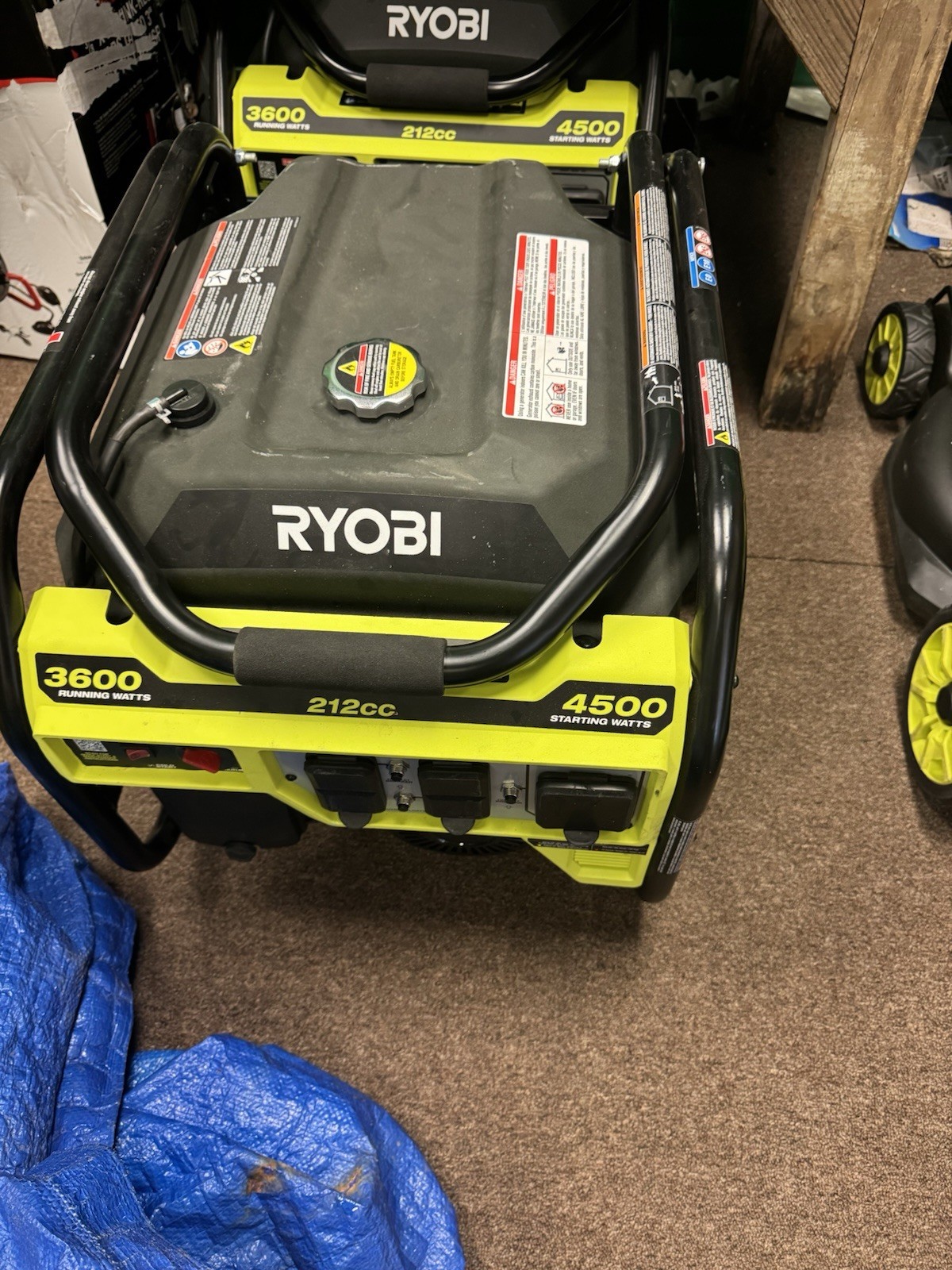 Ryobi Portable Power Generator 3600 Running Watts 4500 Starting Watts Green