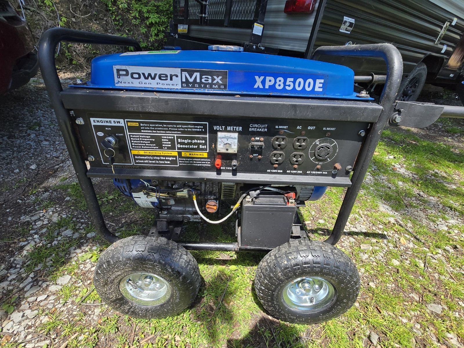 PowerMax XP8500E gasoline powered portable electric generator