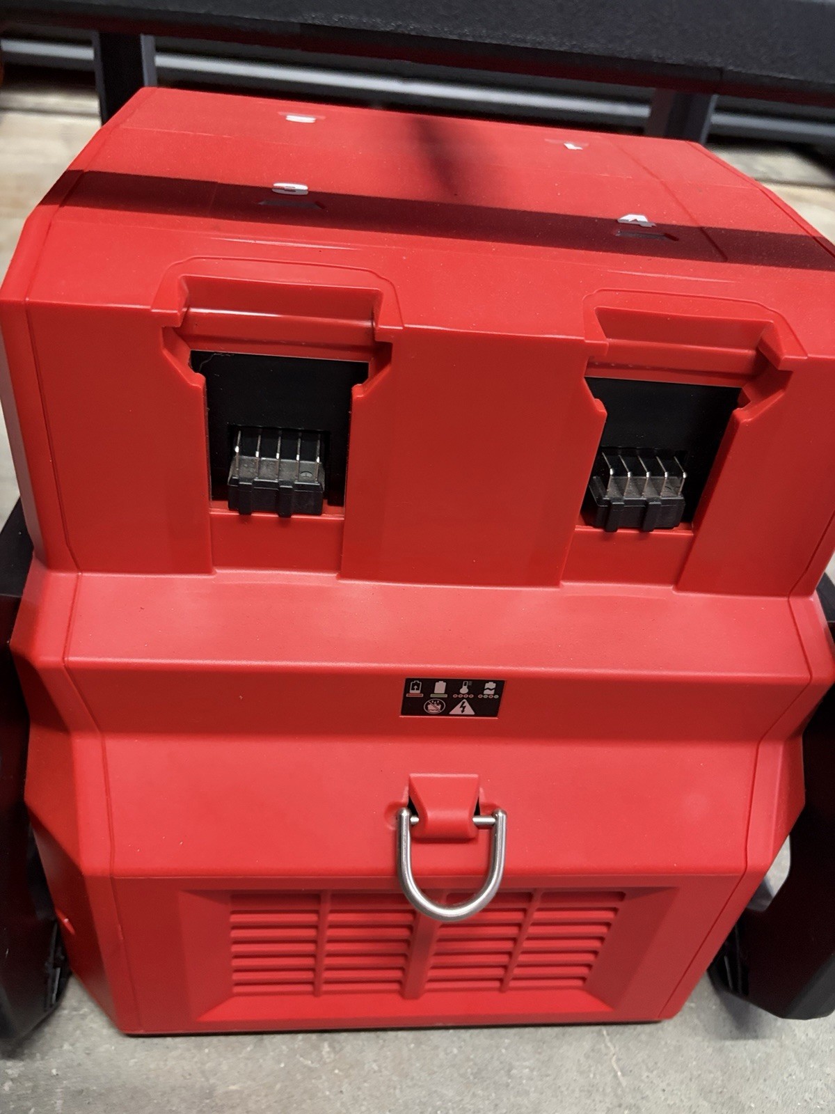 Milwaukee 2845-20 M18 CARRY-ON 3600W/1800W Power Supply | MINT! MISSING CORD!