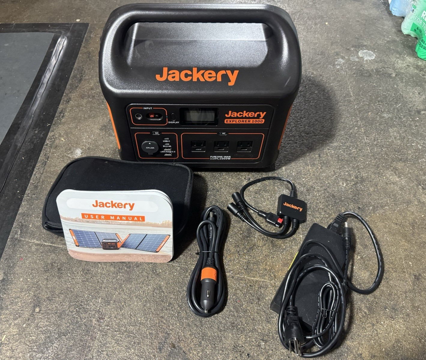 Jackery Explorer 1000 Portable Power Station 1000W 110V Case Cables Manual
