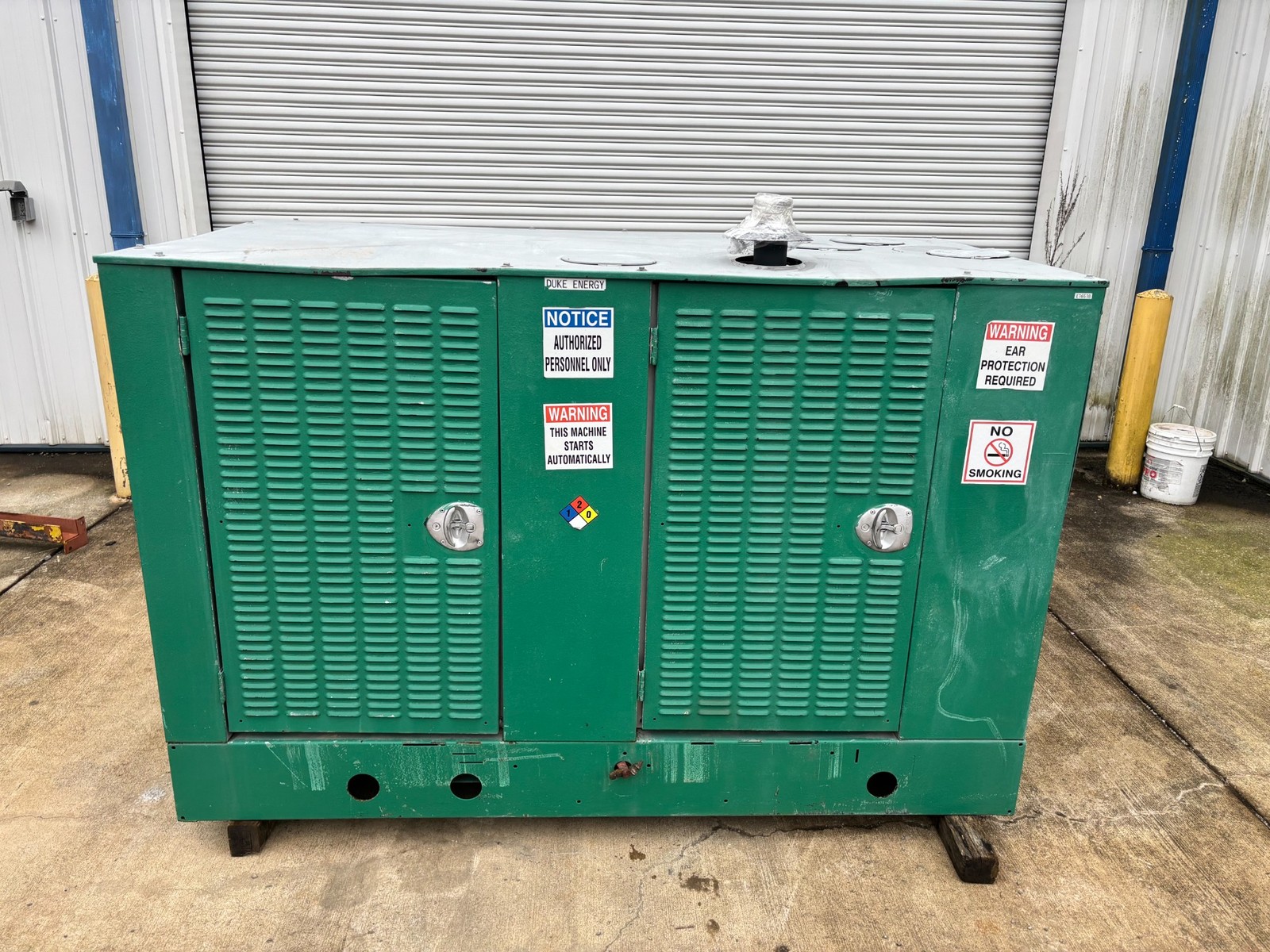 Cummins KW:35 Volts:120/240 AMPS:121.4 KVA:43.7 HRS:801 GGFD-563663