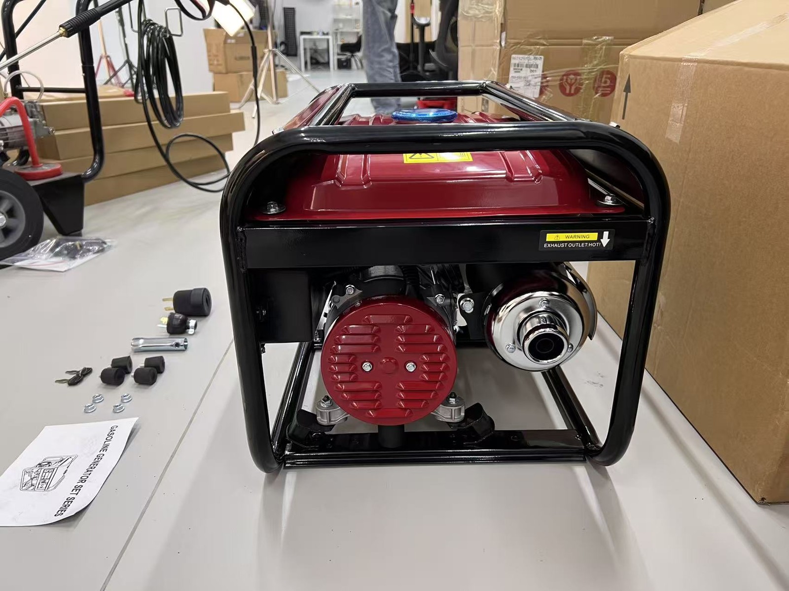 NEW 5000W Portable Generator Gas Powered 4 Stroke for Home Backup Construction