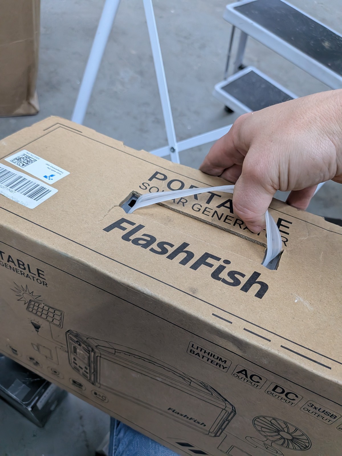 FlashFish Portable Solar Generator Lithium-Ion AC/DC/USB Output Pure Sine Wave