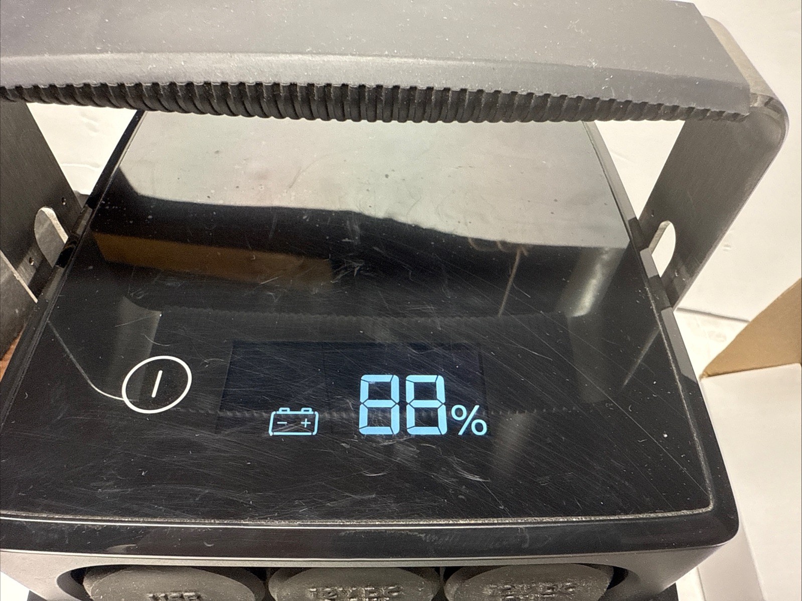 Dometic PLB-40 Chargeable Portable Lithium Battery Pack 40Ah 12V LCD Display