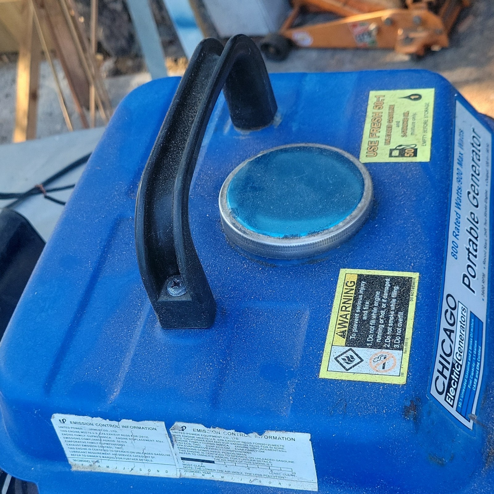 Chicago Electric Portable Gas Generator 800W/900W 120V Recoil Start 66619