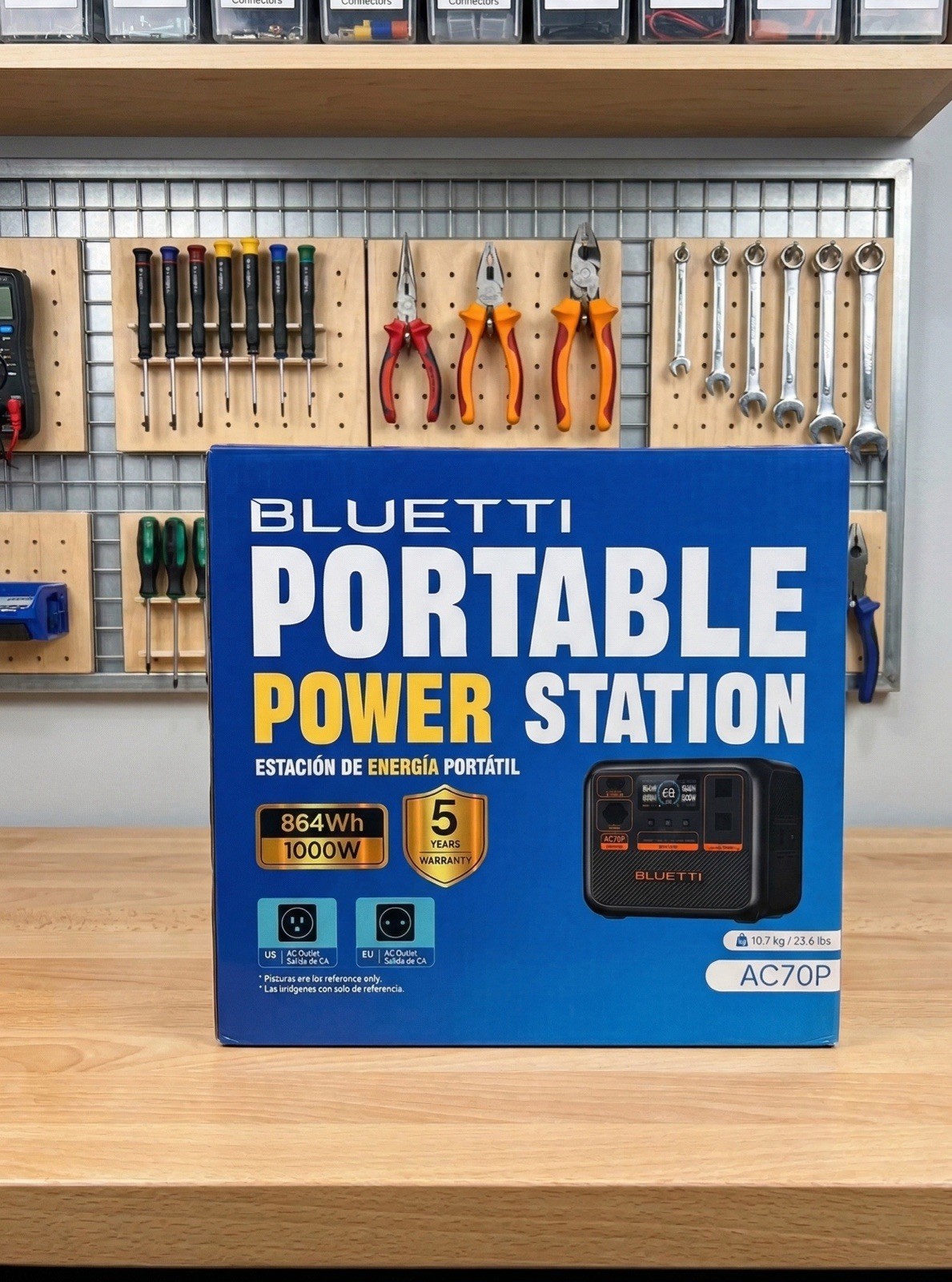 Bluetti AC70P Portable Power Generator 1000W 864Wh Wireless Charging USB-C AC/DC