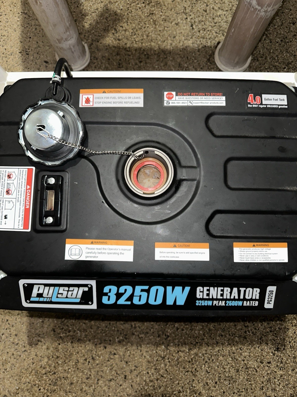 Pulsar PG3250 Portable Gasoline Generator 3250W 120V Home Backup AC/DC