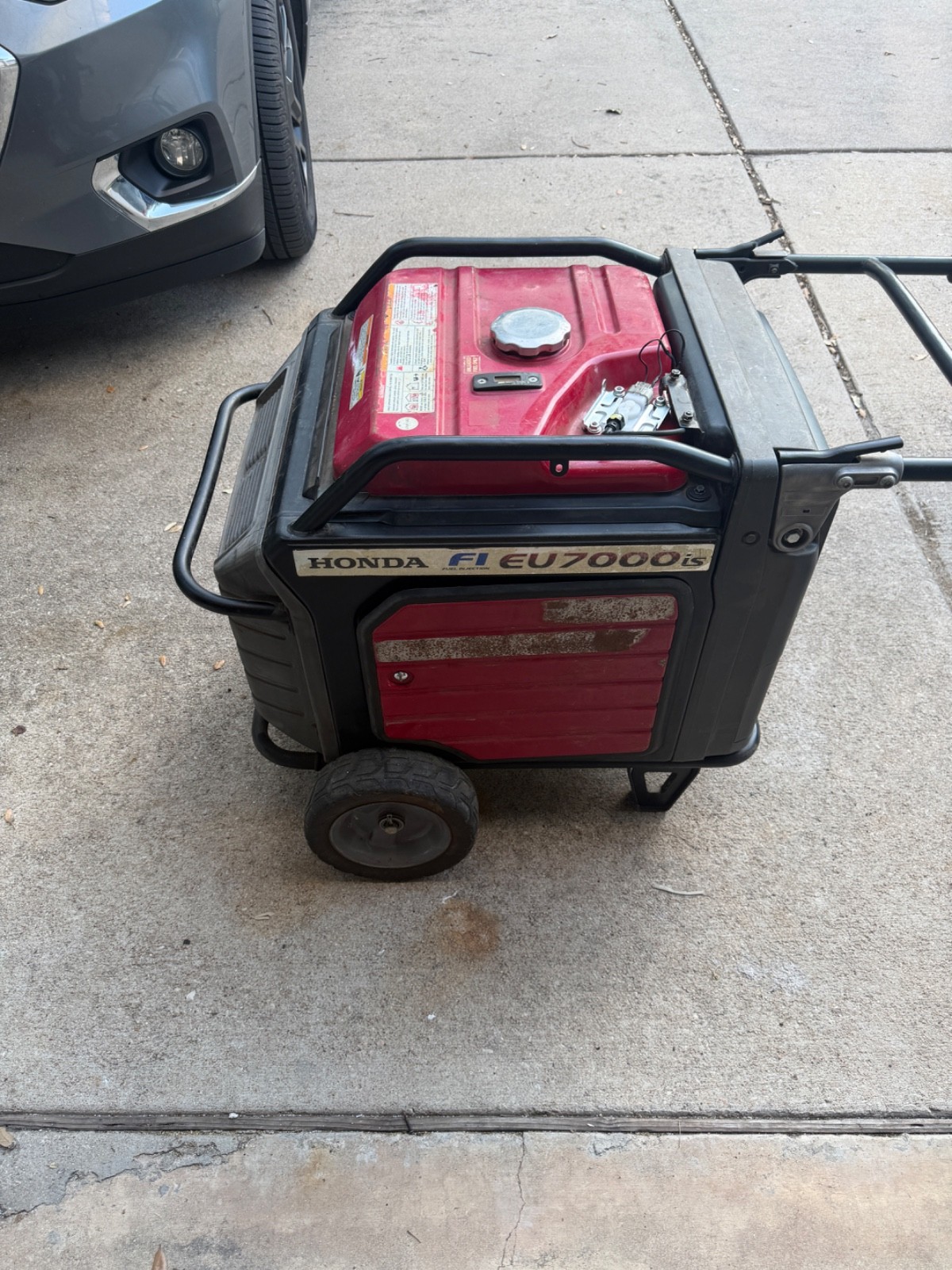 Honda EU7000IS Inverter Generator – Red