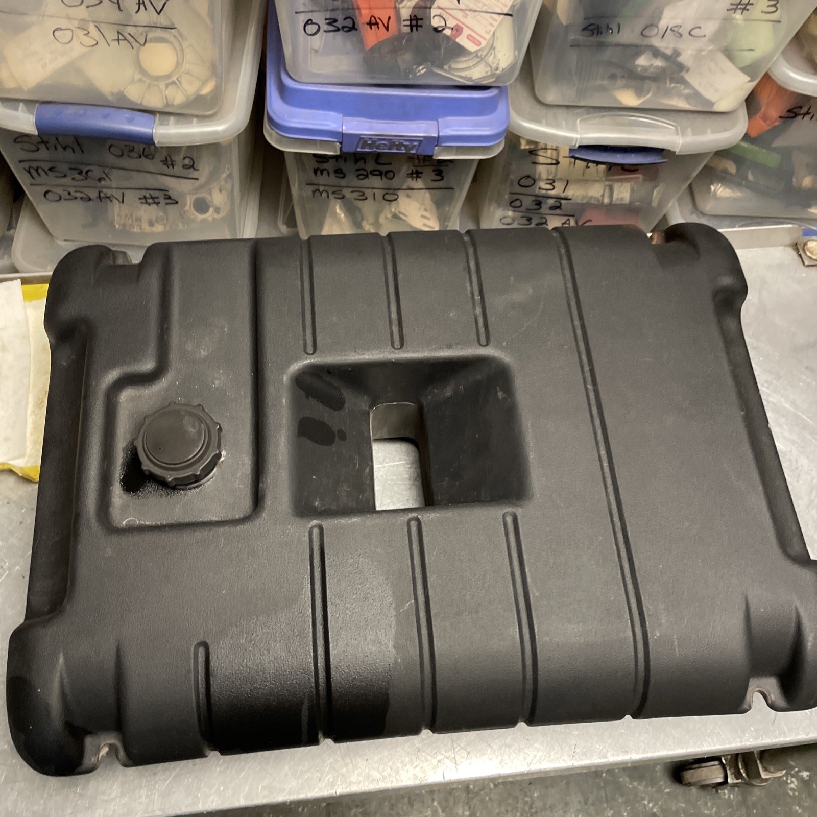 OEM GOOD USED GENERAC 10,000EXL 5GAL. FUEL TANK 93615 93615GS